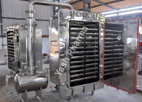 Vacuum Tray Dryer - Color: Silver