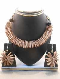 प्राकृतिक आभूषण