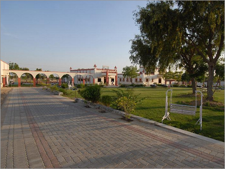 लक्जरी रिसॉर्ट सेवाएँ