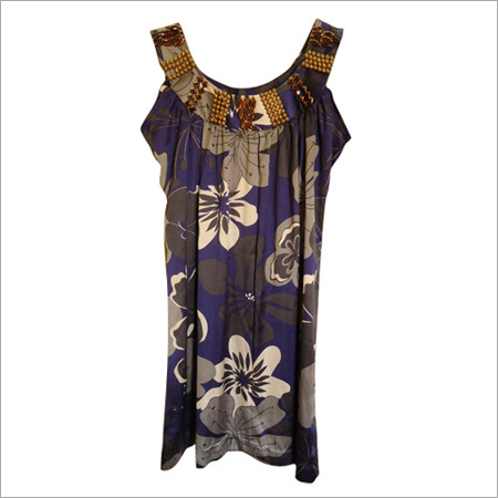 डिजाइनर लेडीज टॉप्स