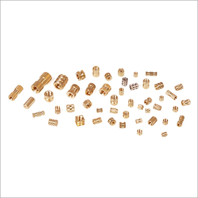 पीतल प्लास्टिक मोल्डिंग आवेषण