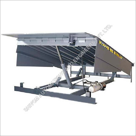 लोडिंग बे उपकरण