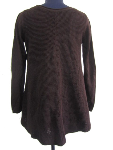 महिलाओं का ऊनी टॉप