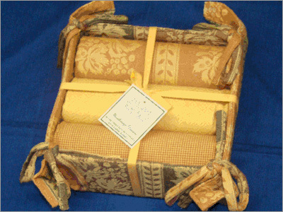 कस्टम मुद्रित मेज़पोश