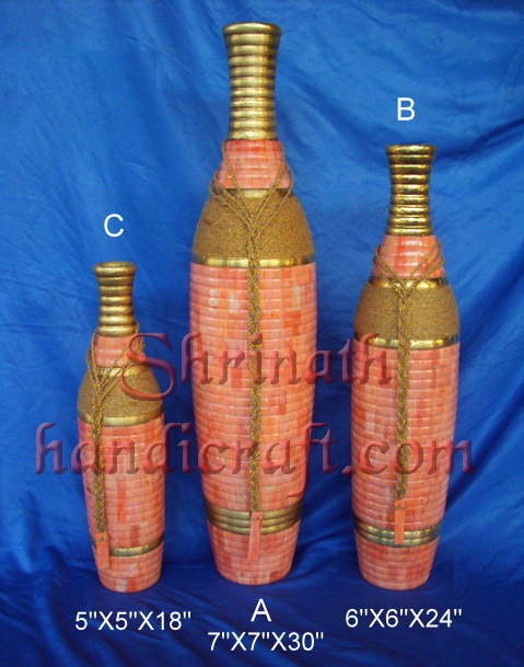 रंगीन हड्डी के फूलदान