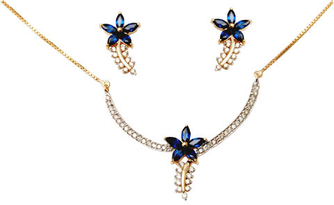 Indian Gold Necklace Designs, Very Light Gold Gender: Women'S