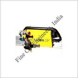 स्टॉर्क प्रकार की कटिंग मशीन