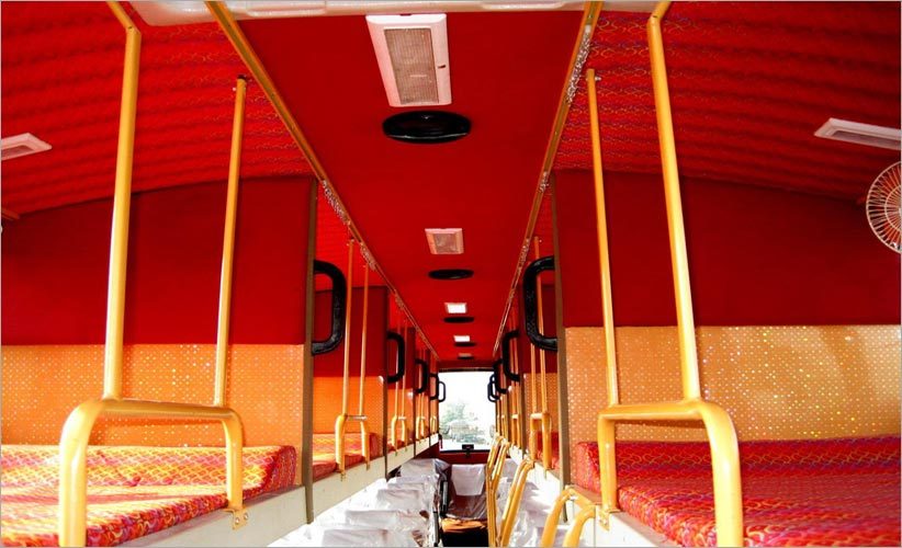 एक्सिस स्लीपर