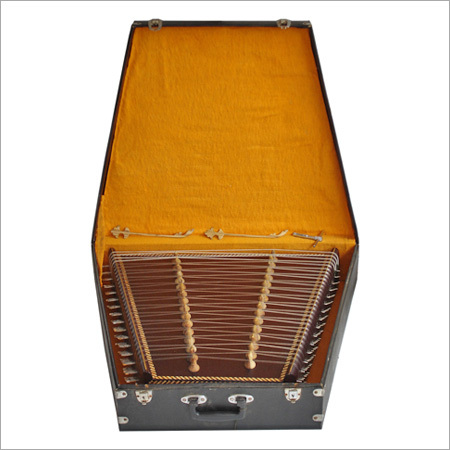 Santoor with case