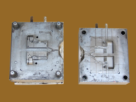 प्लास्टिक मोल्डिंग घटक