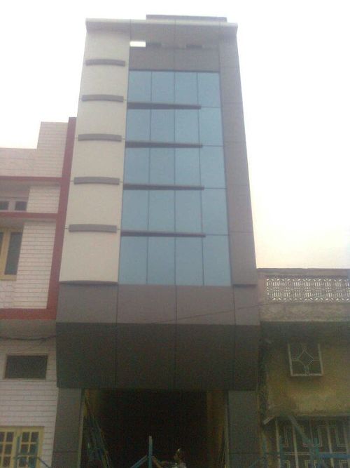 फ्रंट एलीवेशन