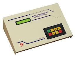 Microprocessor Conductivity TDS Meter - Conductivity & TDS Ranges: 0 to 200 ppt | Plastic, Lightweight Design, 1000 Sample Storage, Automatic Temperature Compensation