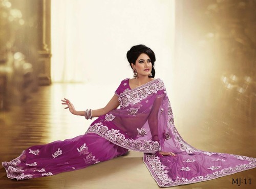 डिजाइनर पार्टी वेयर साड़ी