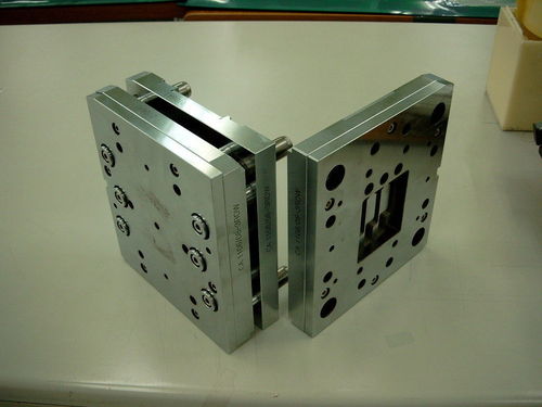 AISI- D2 स्टील
