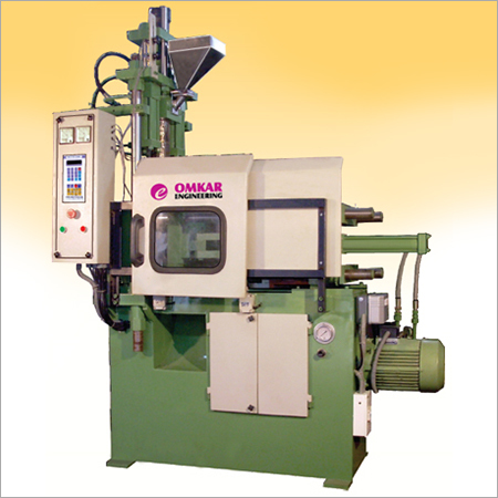 Vertical Screw Type Injection Molding Machine