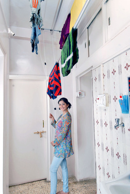 सूखी छत के हैंगर को खींचना