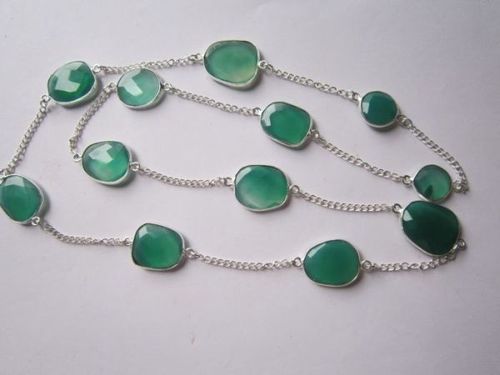 ब्रेसलेट 24 इंच हरा गोमेद बेज़ल कनेक्टर 12 पीसीएस.11 मिमी -18 एमएम चेन