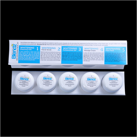 त्वचा को हल्का करने वाला फेशियल किट (नैनो)