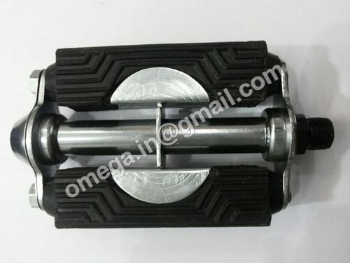 माउंटेन बाइक पैडल