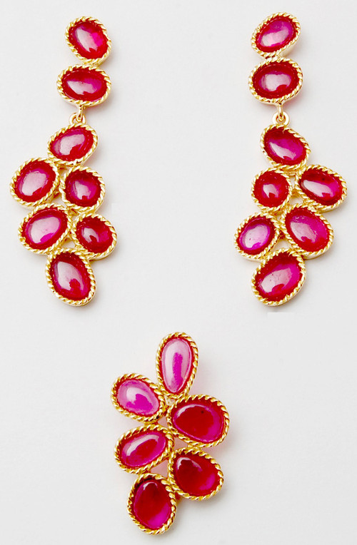 Pear Shape Ruby Pendant Set - 18K Gold, 4.200g Pendant and 9.870g Earrings | Designer Jewelry Set for Women's Parties, Includes Coral and Crystal Elements