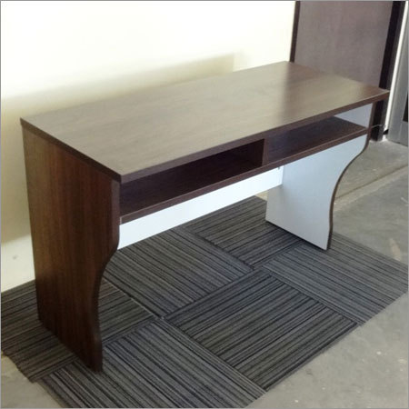 Corner Desginer Table