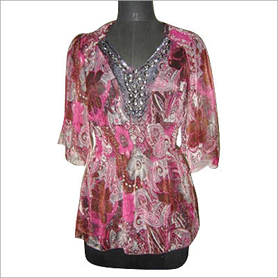 फैंसी बुना हुआ टॉप