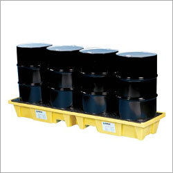4-Drum In Line Poly Spill Pallet