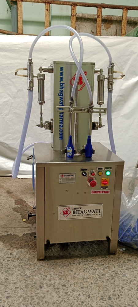 सेमी ट्विन हेड लिक्विड फिलिंग मशीन