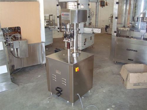 Automatic Screw Cap Plastic Cap Sealing Machine