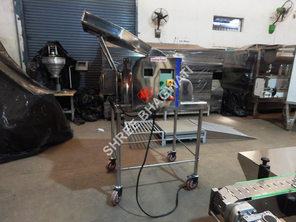 कम्युनिटिंग/फ्रिट्ज मिल क्षमता: 10-1000 टी/घंटा