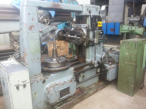 TOS FO6 गियर होबिंग मशीन