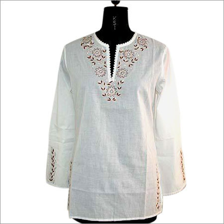 महिलाओं का कुर्ता