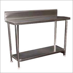 स्टेनलेस स्टील कार्य तालिका