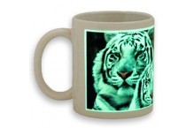 ग्लो इन द डार्क मग्स