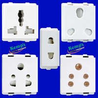 सॉकेट आउटलेट