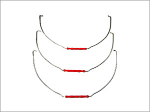 लाल रंग के भारी ग्रिप के साथ पेंट कंटेनर हैंडल