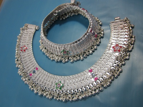 सिल्वर रज़वाड़ी पैयल