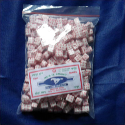 वर्गाकार कपूर की गोली