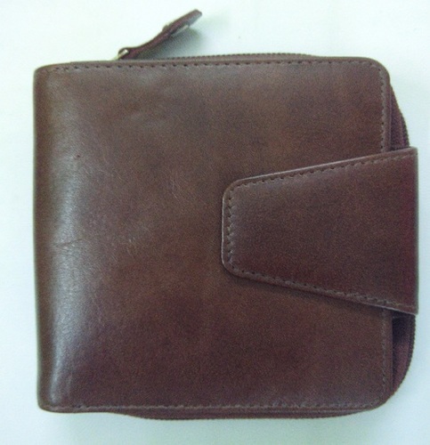Genuine Leather Maxi-Wallet Size: 117 * 100 Mm