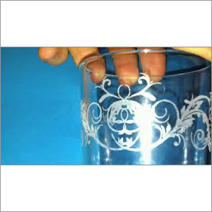 ग्लास पर लेज़र एंग्रेविंग