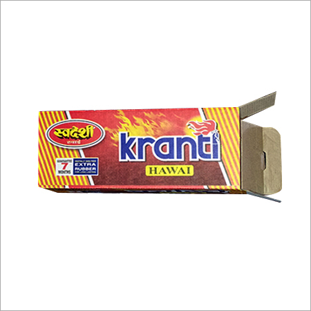 बहु-रंगीन अंदर के बक्से