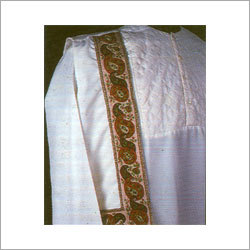 पारंपरिक वेटर की वर्दी