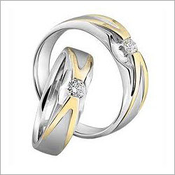 डायमंड फैशन रिंग्स