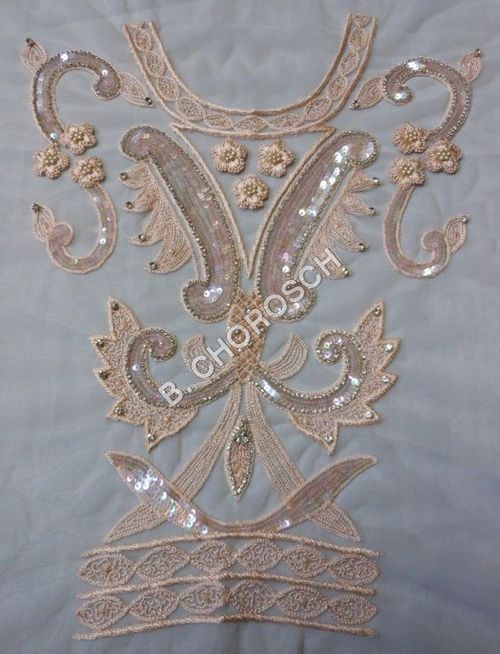 बीडेड एम्ब्रायडरी ब्राइडल लेस फैब्रिक्स