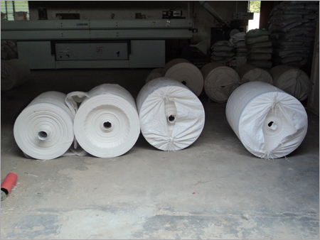 स्पन वेवेन फैब्रिक्स