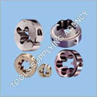 थ्रेडिंग डाइज