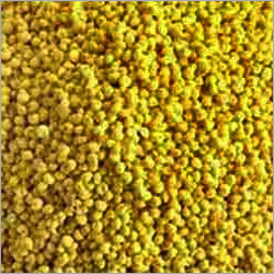 पीले बाजरे