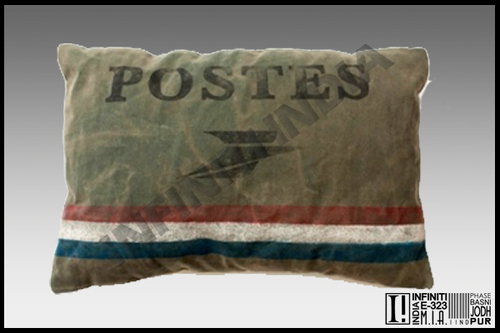 Machine Made Vintage Cushion