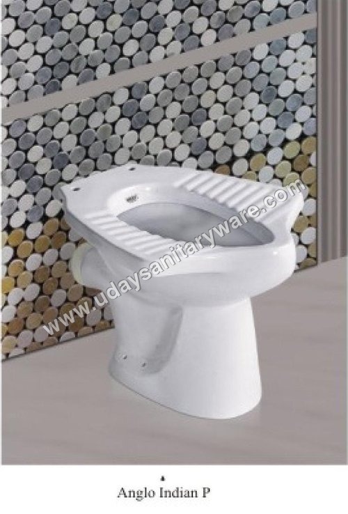 Anglo Indian Commode