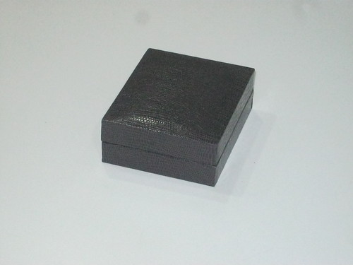 उपहार बॉक्स